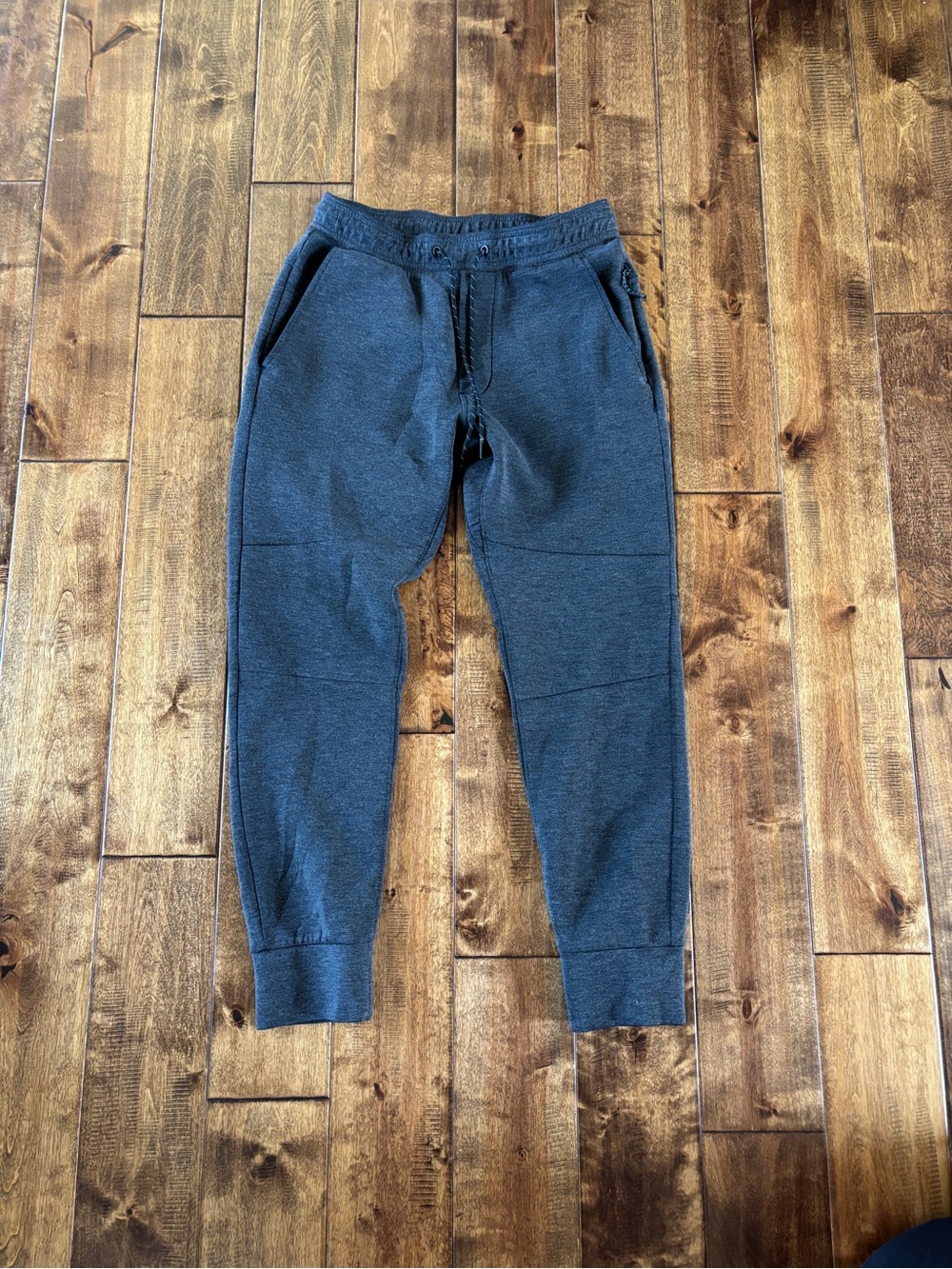 American Eagle 24/7 joggers men’s small.